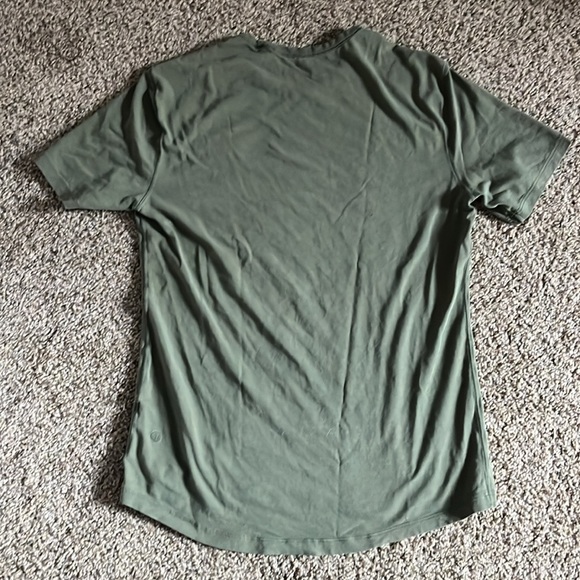 LULULEMON GREEN TOP - Picture 2 of 3
